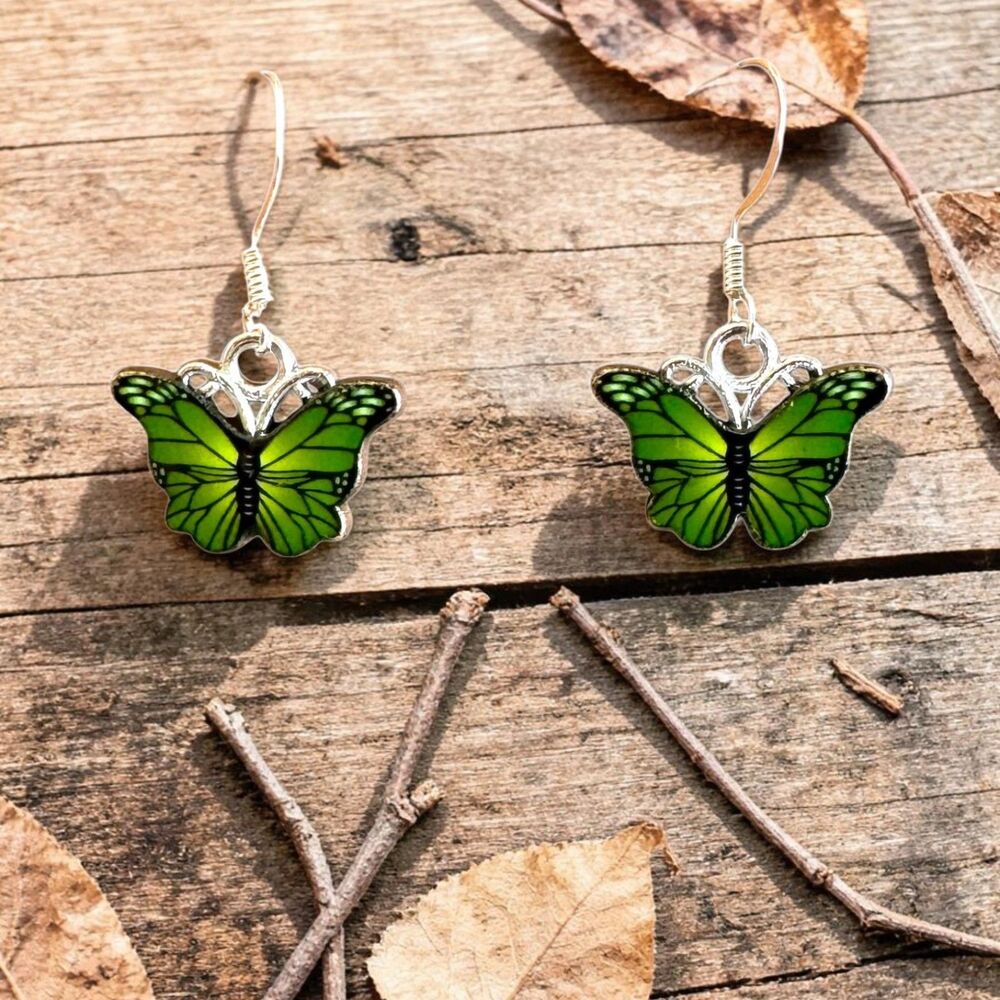 Indio Jewelry Ladies Little Green Butterfly Earrings Item #2260